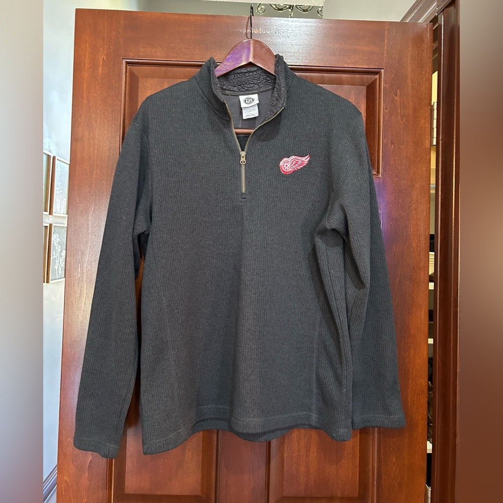 Detroit Red Wings NHL Ribbed Quarter Zip Pullover Large